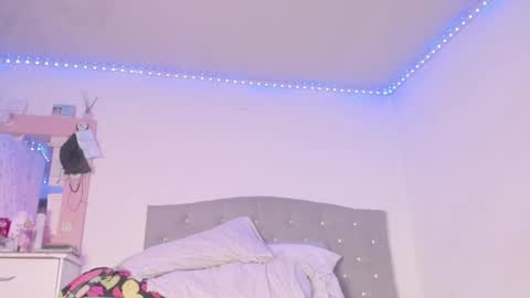 jhoanatrans22 online show from February 2025 08:46:01 AM