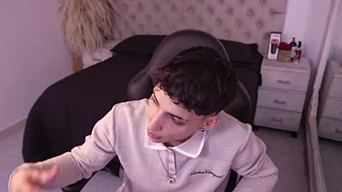 jhoanleandro online show from March 2026 05:13:01 AM