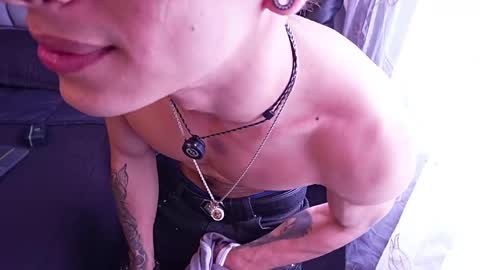 jhoanleandro online show from April 2026 05:07:01 PM