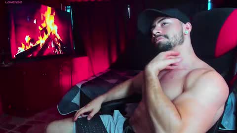 Jhojan Strong  online show from February 2025 10:20:01 PM