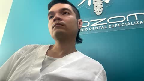 jhon446882 online show from December 2025 03:38:02 PM