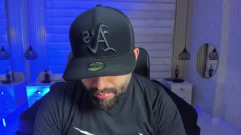 John Bear.... online show from February 2026 11:27:01 AM