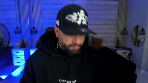 John Bear.... online show from April 2026 11:11:02 AM