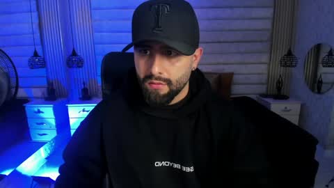 John Bear.... online show from April 2026 11:24:01 AM