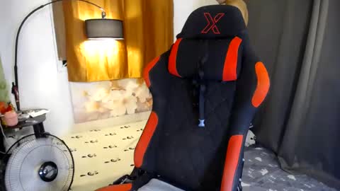 jhon_cummer online show from June 2026 06:34:02 PM