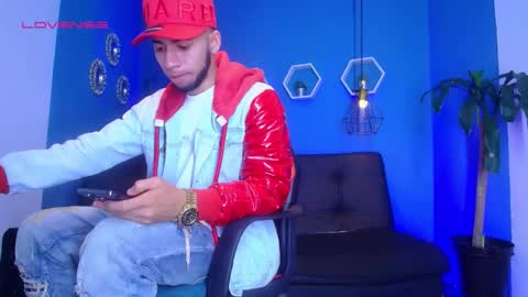 Snapshot of jhon_malo chatting on October 2025 01:37:02 AM jhon_malo online show from October 2025 01:37:02 AM