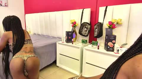 jhon online show from October 2025 01:12:02 PM