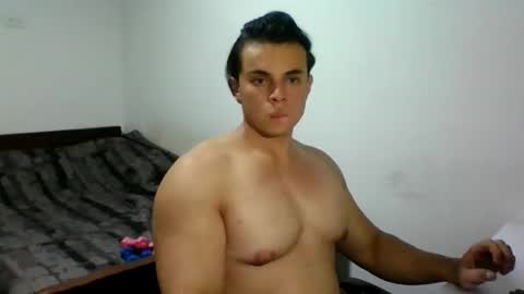 jhon_walkersky online show from December 2025 12:41:02 AM