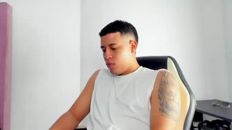 Snapshot of jhon_wick831 chatting on June 2026 10:09:02 PM jhon_wick831 online show from June 2026 10:09:02 PM