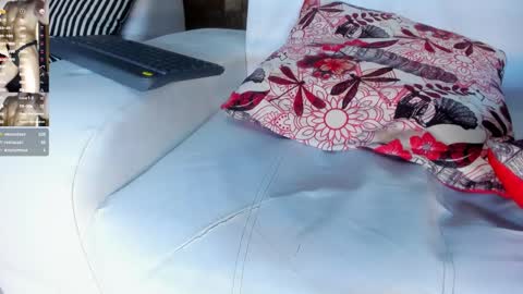 jhonaldsw online show from February 2025 06:26:01 PM