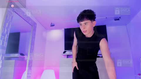 JHONNATHAN online show from September 2025 09:03:02 PM