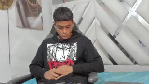 Snapshot of jhonny_flames7 chatting on January 2025 06:46:01 AM jhonny online show from January 2025 06:46:01 AM