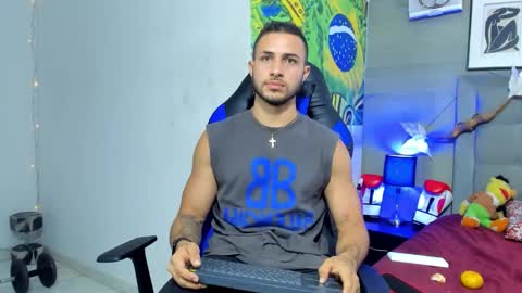 jhonny online show from November 2025 04:04:01 AM