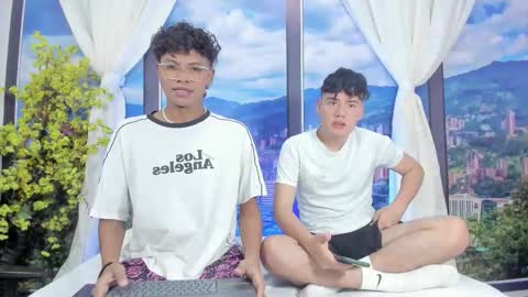 jhonnyklaise online show from September 2025 05:08:02 AM