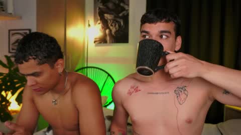 Jhonny  online show from April 2026 04:10:02 AM