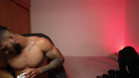 Snapshot of jhony_serna_ chatting on December 2024 06:20:02 AM IG jhony serna IG Personal jonathanserna88 online show from December 2024 06:20:02 AM
