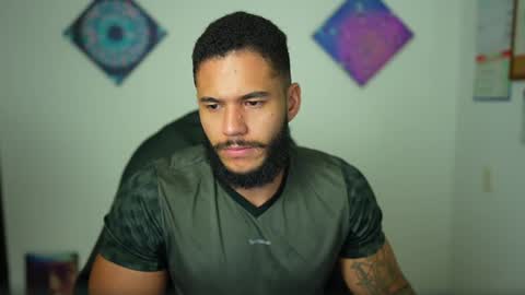 Snapshot of jhony_serna_ chatting on February 2025 12:42:01 AM IG jhony serna IG Personal jonathanserna88 online show from February 2025 12:42:01 AM