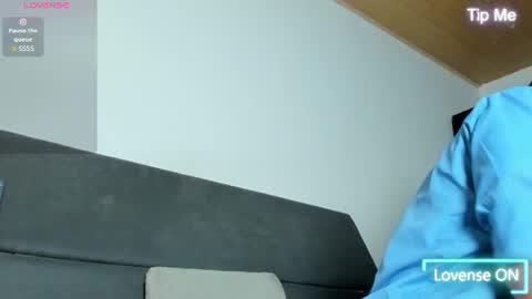 Snapshot of jhonyalzate chatting on July 2026 03:52:02 AM Jhony Alzate online show from July 2026 03:52:02 AM