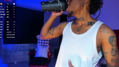 jhonymiller online show from April 2026 08:46:01 PM