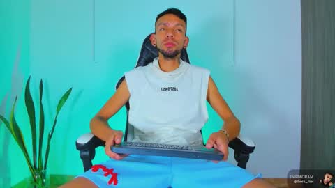 Jhors online show from November 2025 11:04:02 PM