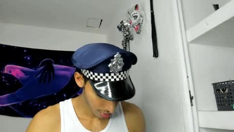 jhosep_hamilton online show from October 2025 07:01:02 PM