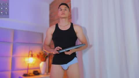 Jhosua Hunt online show from October 2025 12:22:02 AM