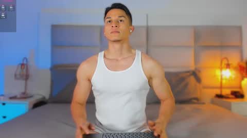 Jhosua Hunt online show from November 2025 12:21:01 AM