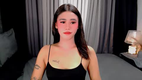 jhuliana_and_charles_room online show from November 2025 03:34:01 AM