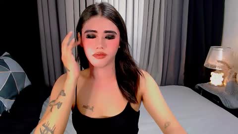 Snapshot of jhulianagrey chatting on December 2025 04:20:02 AM julie online show from December 2025 04:20:02 AM