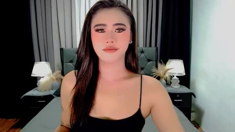 julie online show from April 2026 11:35:02 PM