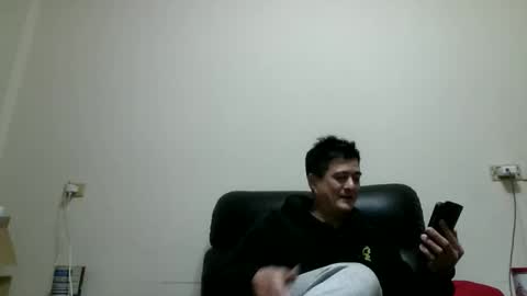 Snapshot of jhwozy chatting on February 2025 04:00:02 PM jhwozy online show from February 2025 04:00:02 PM