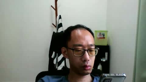 Snapshot of jiachi13 chatting on October 2025 02:47:02 AM Alex online show from October 2025 02:47:02 AM