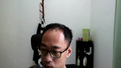 Snapshot of jiachi13 chatting on November 2025 02:00:01 AM Alex online show from November 2025 02:00:01 AM