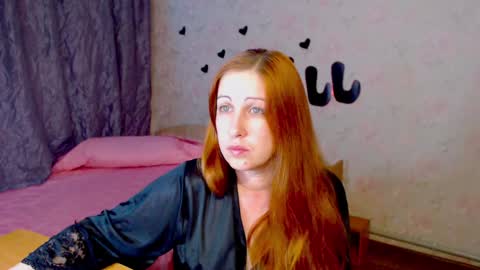 Snapshot of jillstevens chatting on January 2025 02:43:02 AM jillstevens online show from January 2025 02:43:02 AM