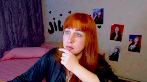 Snapshot of jillstevens chatting on January 2025 04:39:01 PM jillstevens online show from January 2025 04:39:01 PM