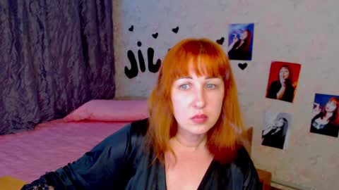 Snapshot of jillstevens chatting on January 2025 01:18:02 AM jillstevens online show from January 2025 01:18:02 AM