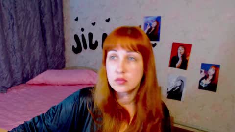 Snapshot of jillstevens chatting on January 2025 07:43:01 PM jillstevens online show from January 2025 07:43:01 PM