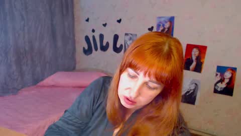Snapshot of jillstevens chatting on January 2025 10:53:02 PM jillstevens online show from January 2025 10:53:02 PM