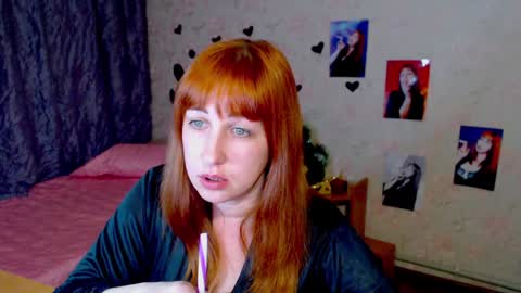 Snapshot of jillstevens chatting on February 2025 01:02:01 AM jillstevens online show from February 2025 01:02:01 AM