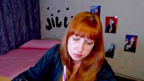 Snapshot of jillstevens chatting on February 2025 04:29:01 PM jillstevens online show from February 2025 04:29:01 PM