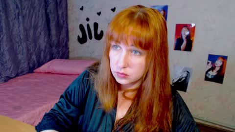 Snapshot of jillstevens chatting on February 2025 10:44:02 PM jillstevens online show from February 2025 10:44:02 PM