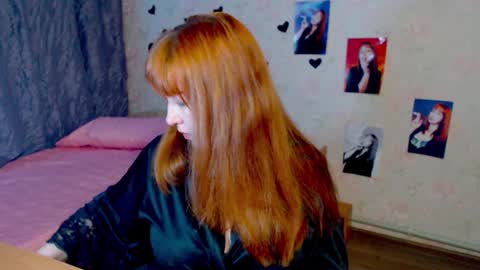 Snapshot of jillstevens chatting on February 2025 08:53:01 PM jillstevens online show from February 2025 08:53:01 PM