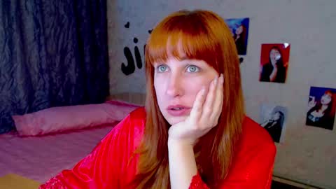 Snapshot of jillstevens chatting on February 2025 02:16:01 PM jillstevens online show from February 2025 02:16:01 PM
