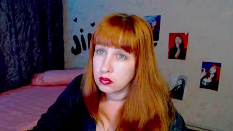 Snapshot of jillstevens chatting on February 2025 05:12:01 AM jillstevens online show from February 2025 05:12:01 AM