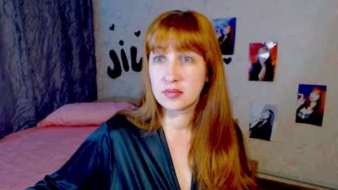 Snapshot of jillstevens chatting on February 2025 02:48:01 PM jillstevens online show from February 2025 02:48:01 PM