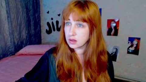 Snapshot of jillstevens chatting on February 2025 01:41:01 PM jillstevens online show from February 2025 01:41:01 PM