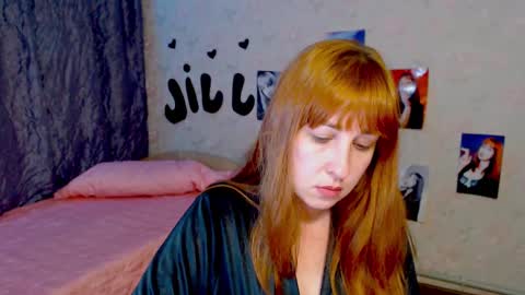 Snapshot of jillstevens chatting on February 2025 07:49:01 PM jillstevens online show from February 2025 07:49:01 PM