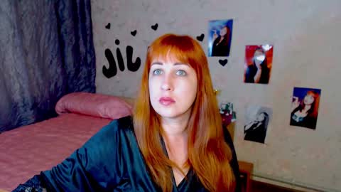 Snapshot of jillstevens chatting on March 2025 02:07:01 PM jillstevens online show from March 2025 02:07:01 PM