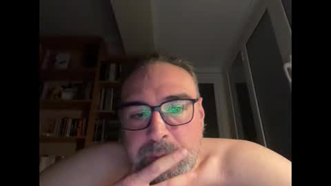 Snapshot of jim_dick chatting on February 2025 12:19:02 AM Jim Dick online show from February 2025 12:19:02 AM