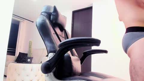 jim_dupont online show from April 2026 01:48:01 AM